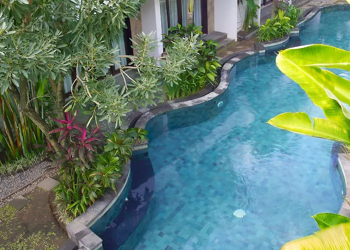 Townhouse Aparthotel 3*