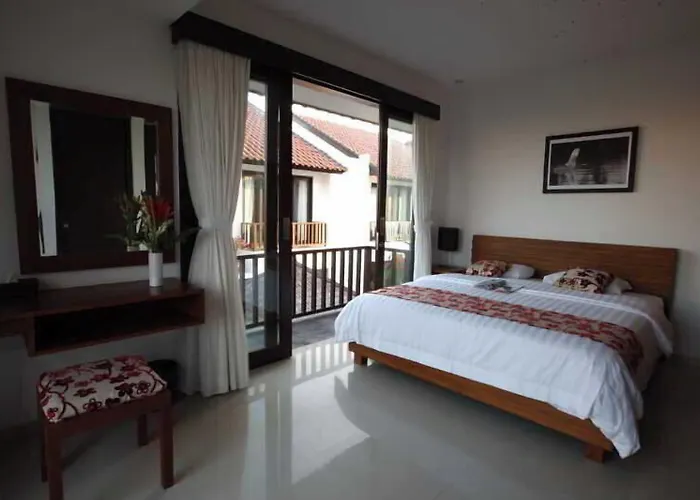 Townhouse Aparthotel 3*
