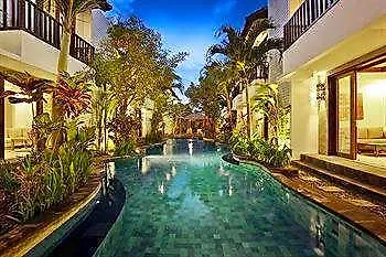 Townhouse 3*