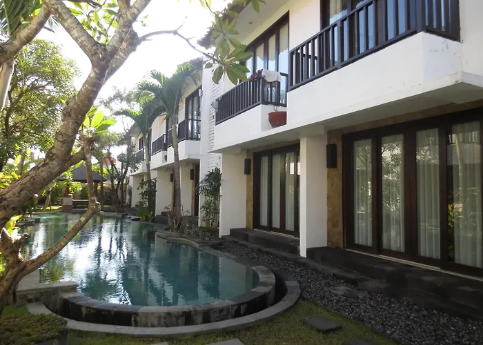 Townhouse 3* Seminyak (Bali)